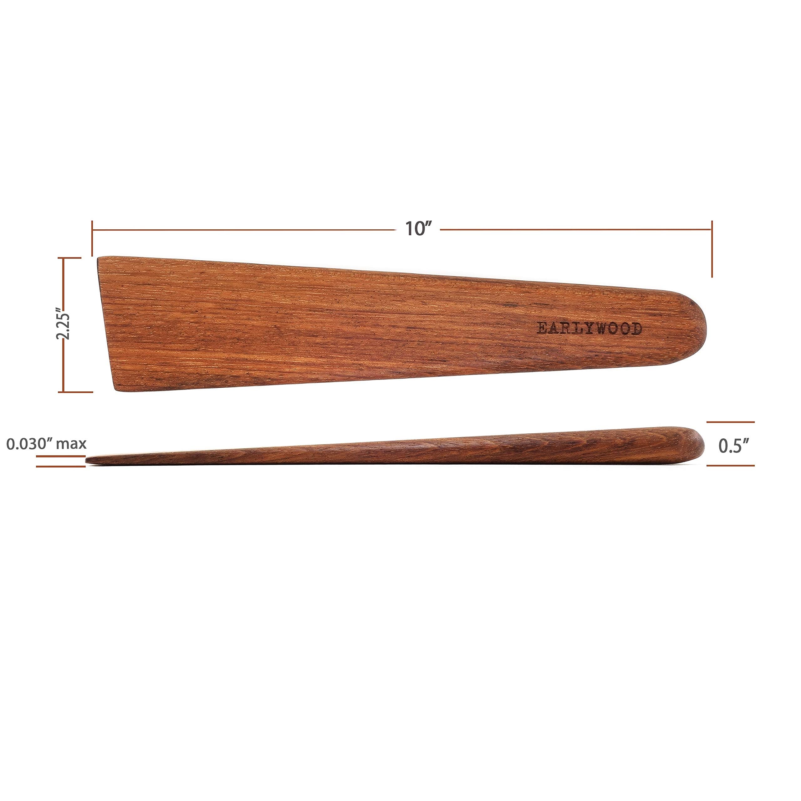 Earlywood raspador de hierro fundido con borde plano para despegar alimentos adheridos.