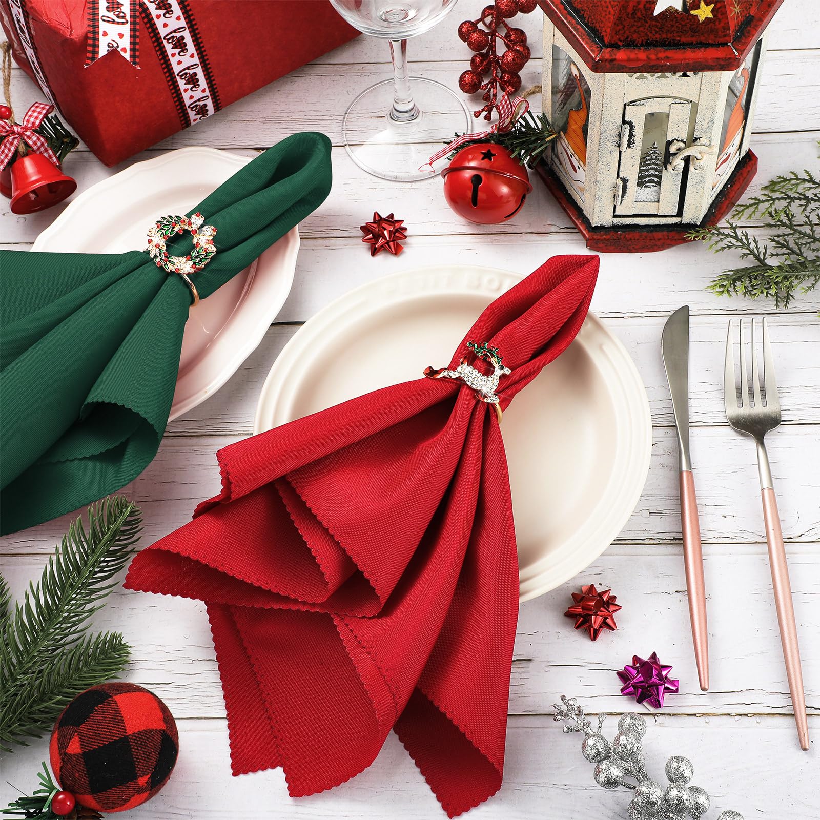 Uso versátil de EBOOT para bodas, cenas y reuniones navideñas.