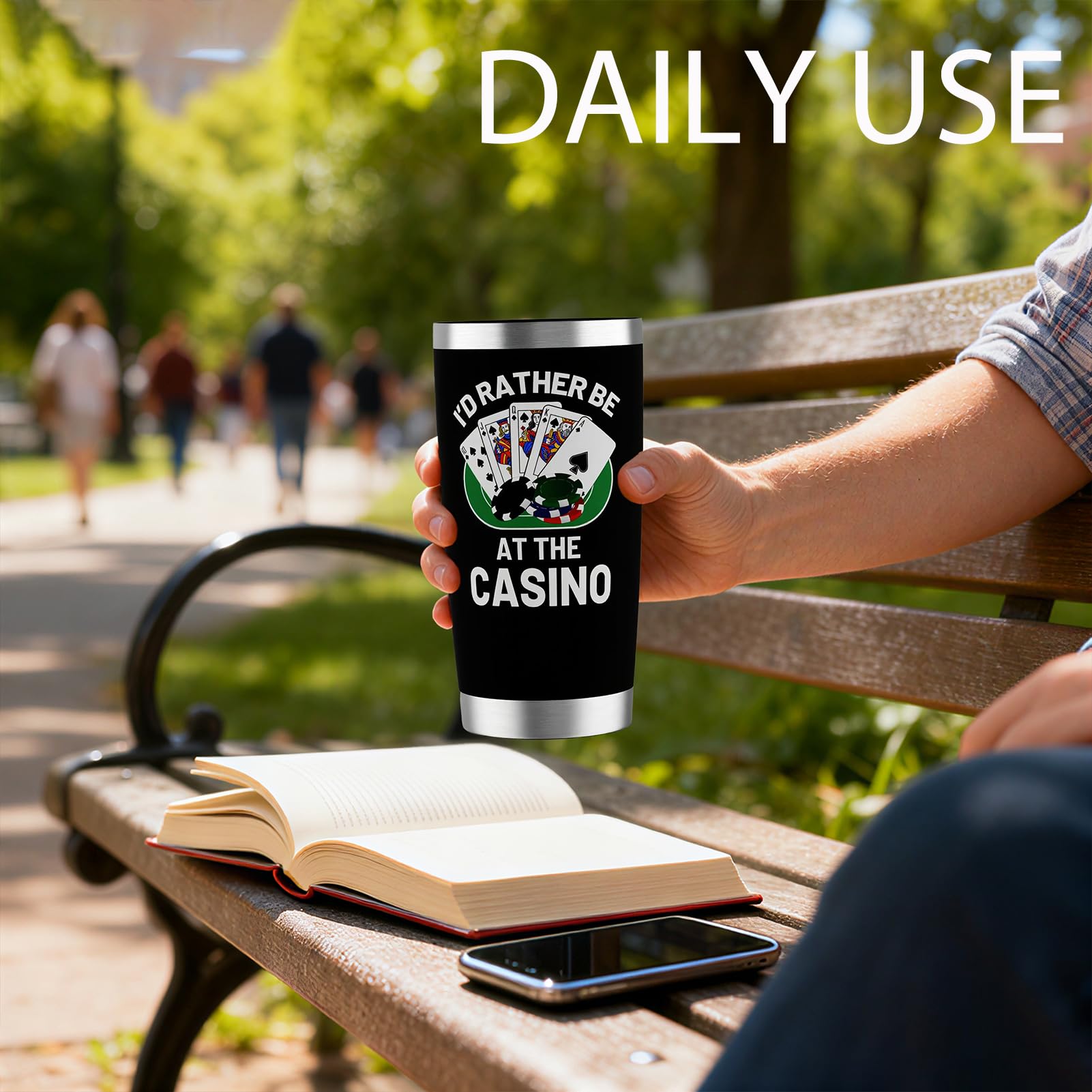 EchoMaven: taza acabado mate negro, estilo elegante para casinos.