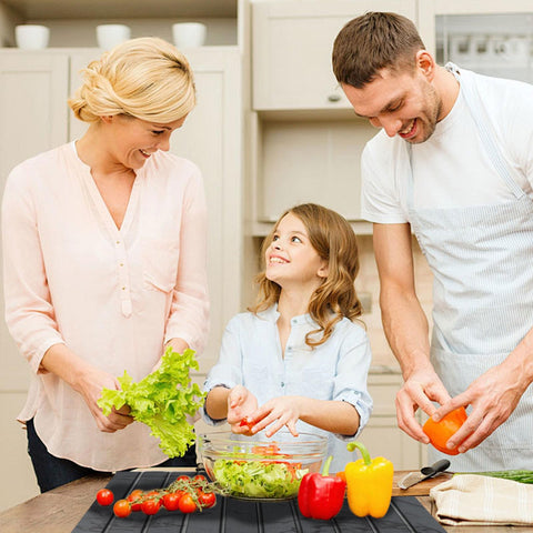 EdenEcho opción plegable para ahorro de espacio en la cocina.