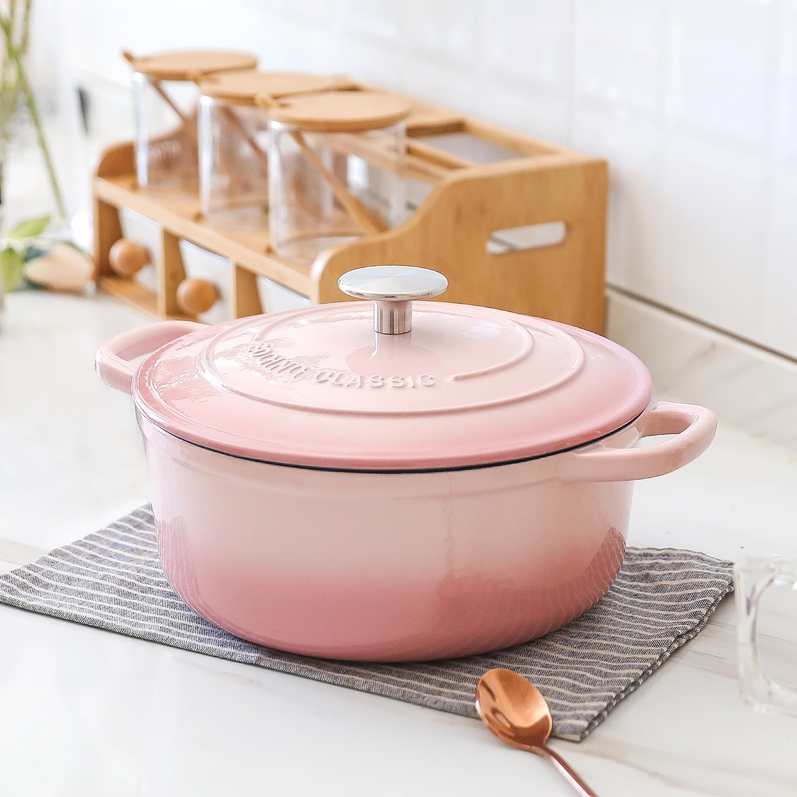 Compatible con inducción, gas y eléctrica para EDGING CASTING en distintas cocinas.
