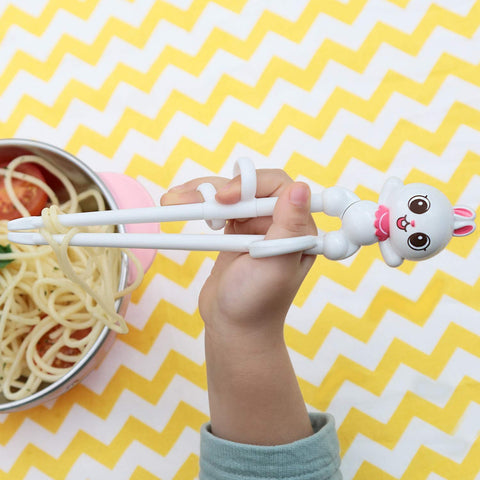 Manejo con la mano derecha con Edison Friends Rabbit White Chopsticks