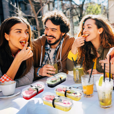 EgticHome uso exterior: picnic con porciones listas para servir.