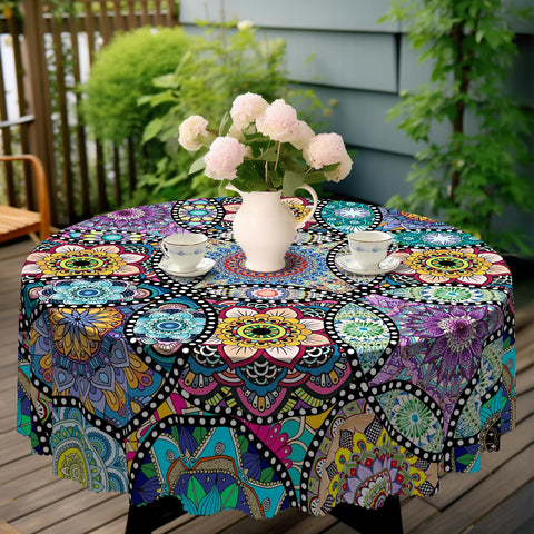 Mantel Eikione bohemio impermeable y resistente a manchas para uso diario.
