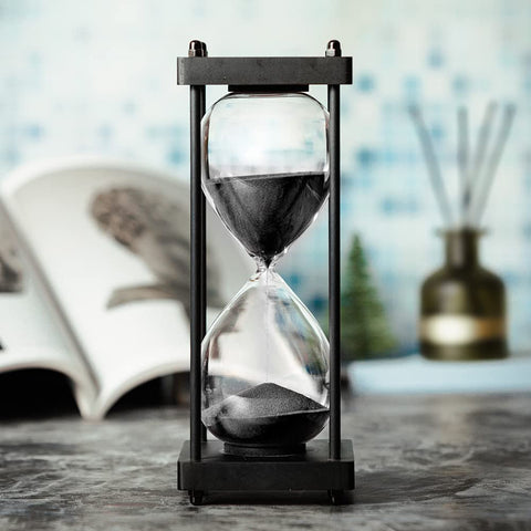 ELAINESTORE reloj de arena 60 minutos con pilar de metal, compacto y funcional.