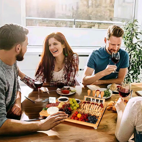 eleganlife tabla charcuteria bordes ranurados: atrapa migas y jugos para limpieza rápida.