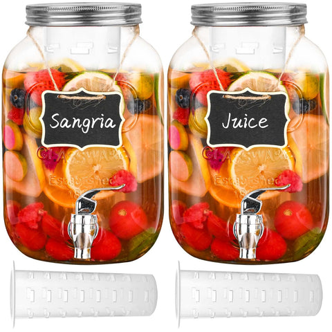 Dispensador de vidrio Eleganttime 1 galón en mesa de fiesta para bebidas refrescantes.