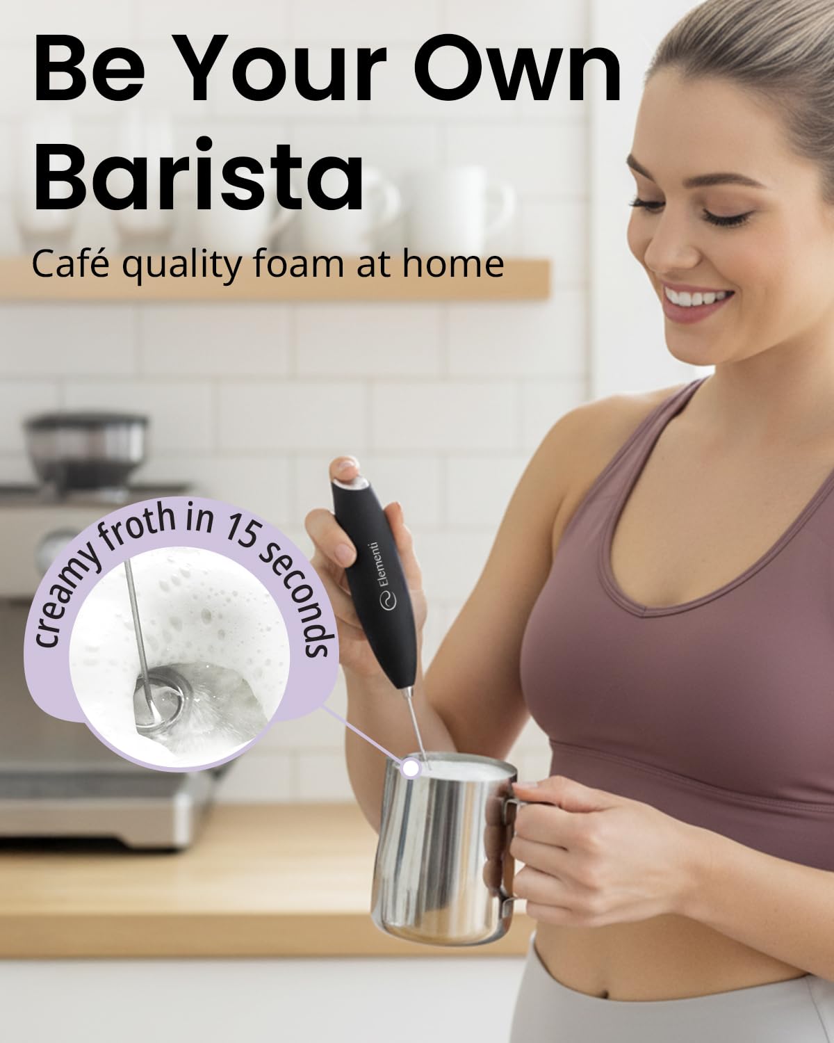 Elementi batidora de mano con soporte, ideal para bebidas caseras.