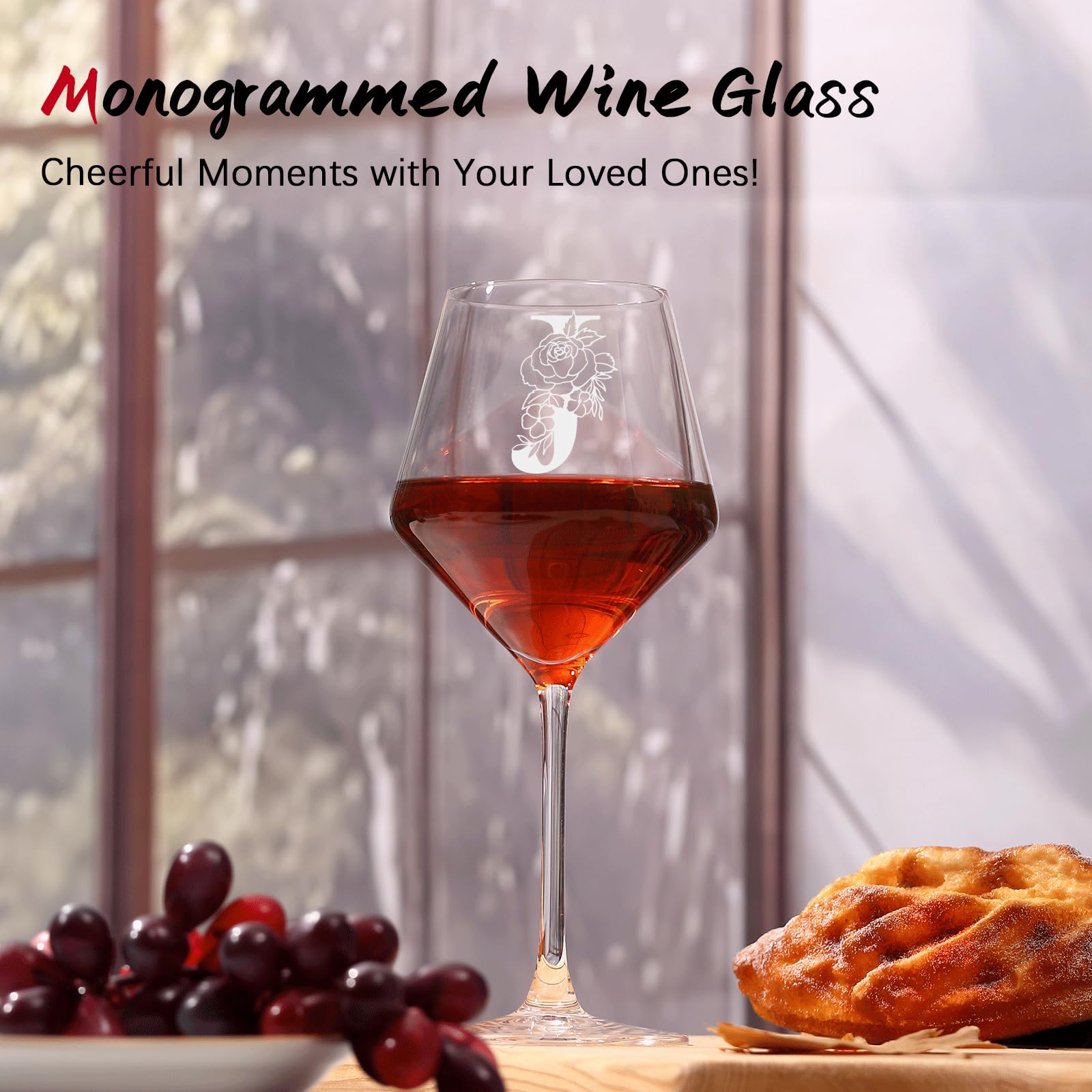 Tapa de vino ELERGIFTS monograma, complemento práctico y elegante.