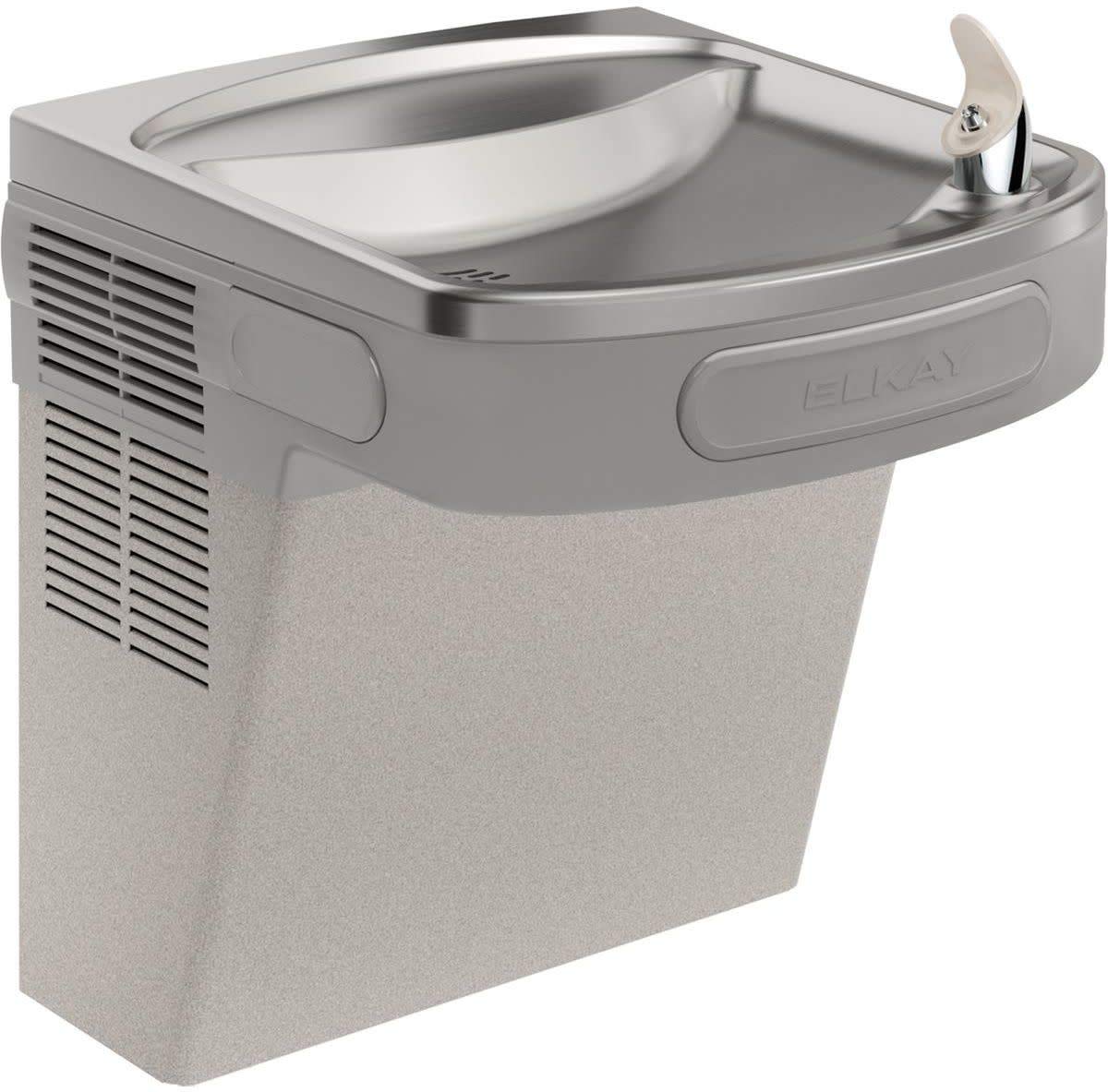 Elkay EZS8L con diseño contemporáneo para oficinas modernas.
