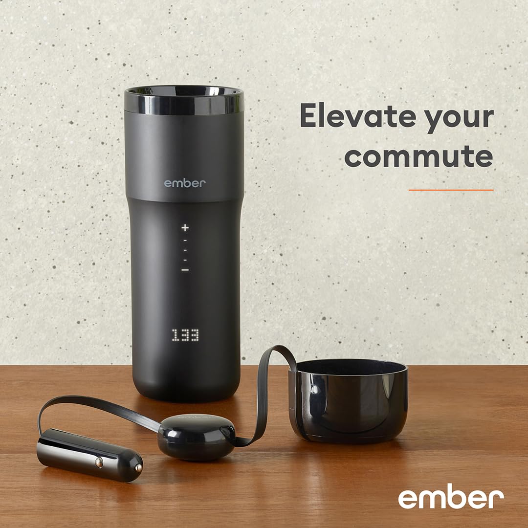 Ember Travel Mug 2+ con pantalla táctil para ajustar temperatura rápidamente