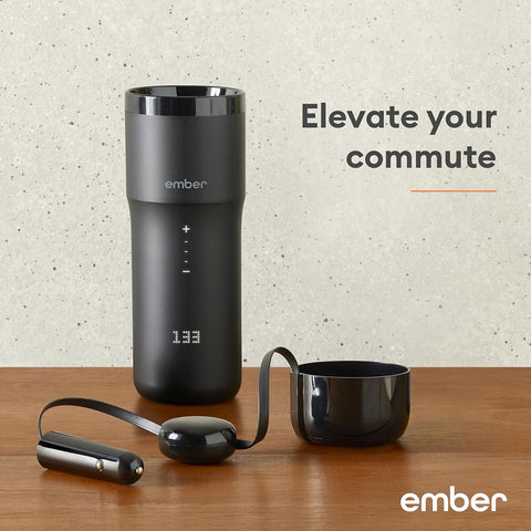 Ember Travel Mug 2+ con pantalla táctil para ajustar temperatura rápidamente