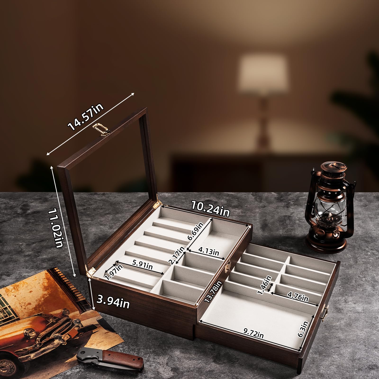 Emfogo: diseño robusto con ventana de vidrio protege la colección sin esfuerzo.