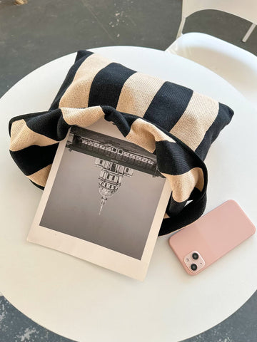 Bolso ENBEI ligero y portátil, perfecto para salidas.