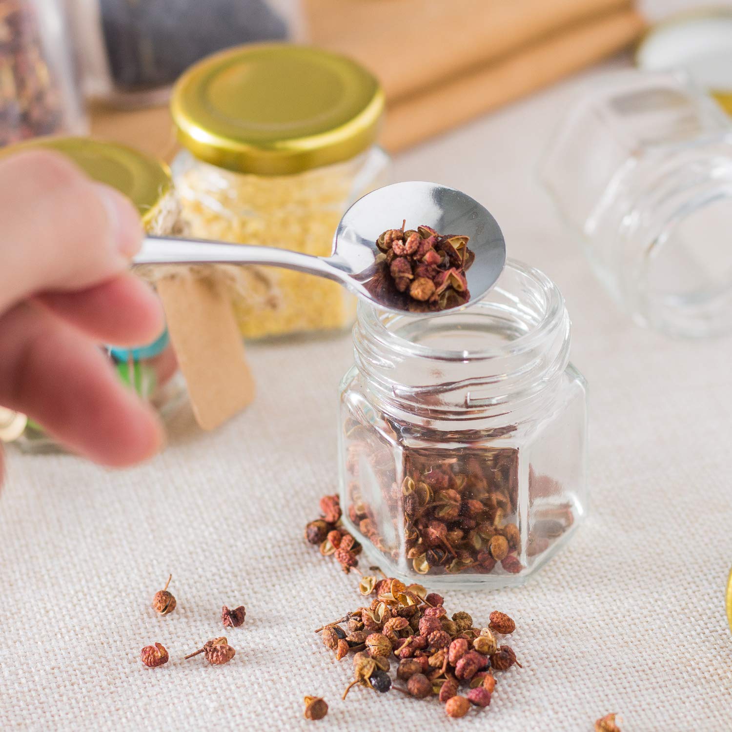 Encheng frascos 1,5oz reutilizables para guardar productos caseros