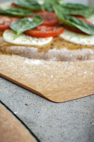Epicurean paleta 21x14 natural con borde biselado para colocación fácil