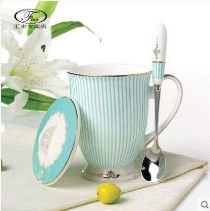 Caja regalo robusta para taza YBK, lista para regalo