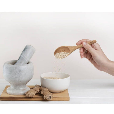 Esie Houzie: una cucharada de madera, ideal para aditivos secos y líquidos.
