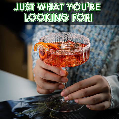Copas para momentos especiales con estilo sobrio.
