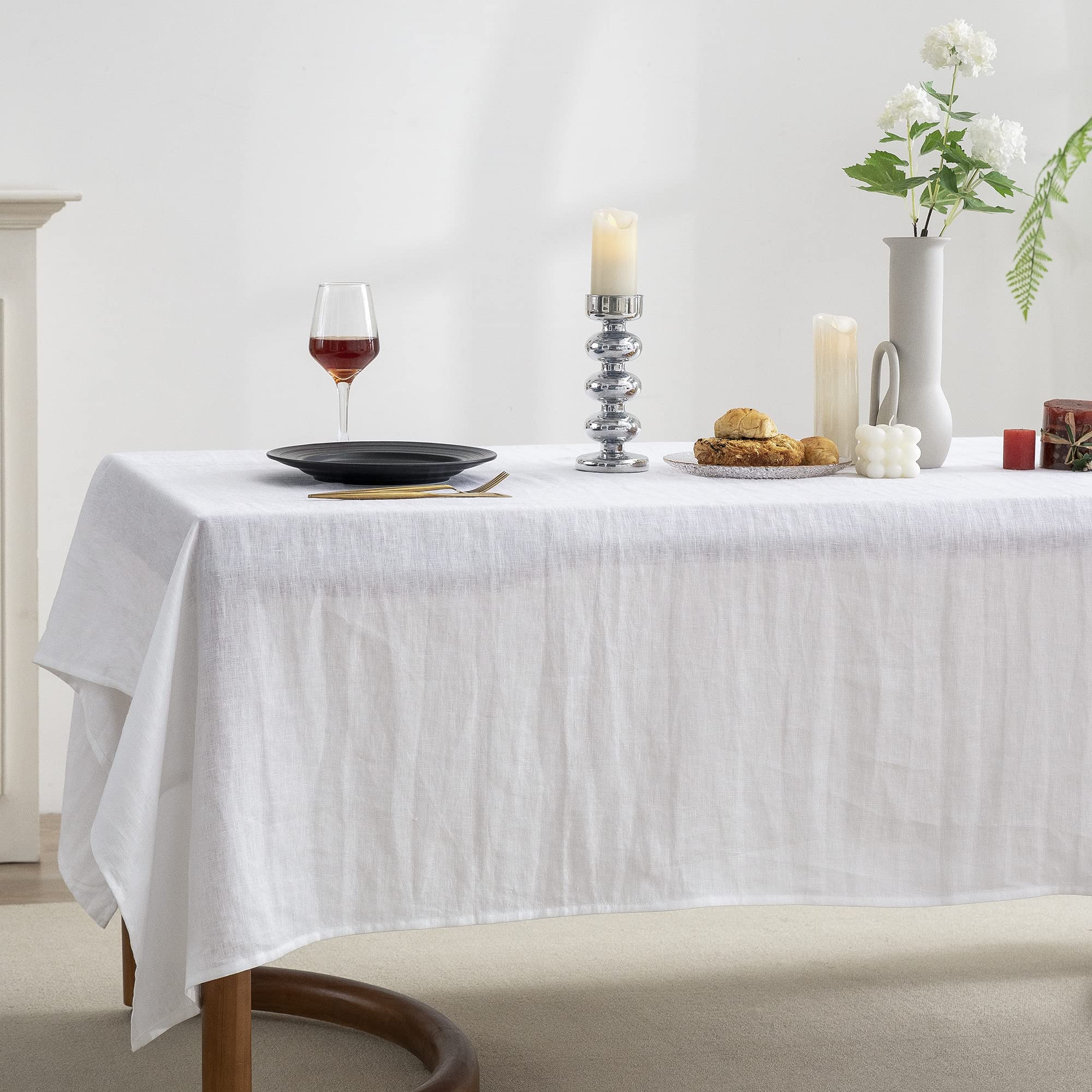 Everly mantel lino rectangular 60x120, ambiente para eventos y cenas.