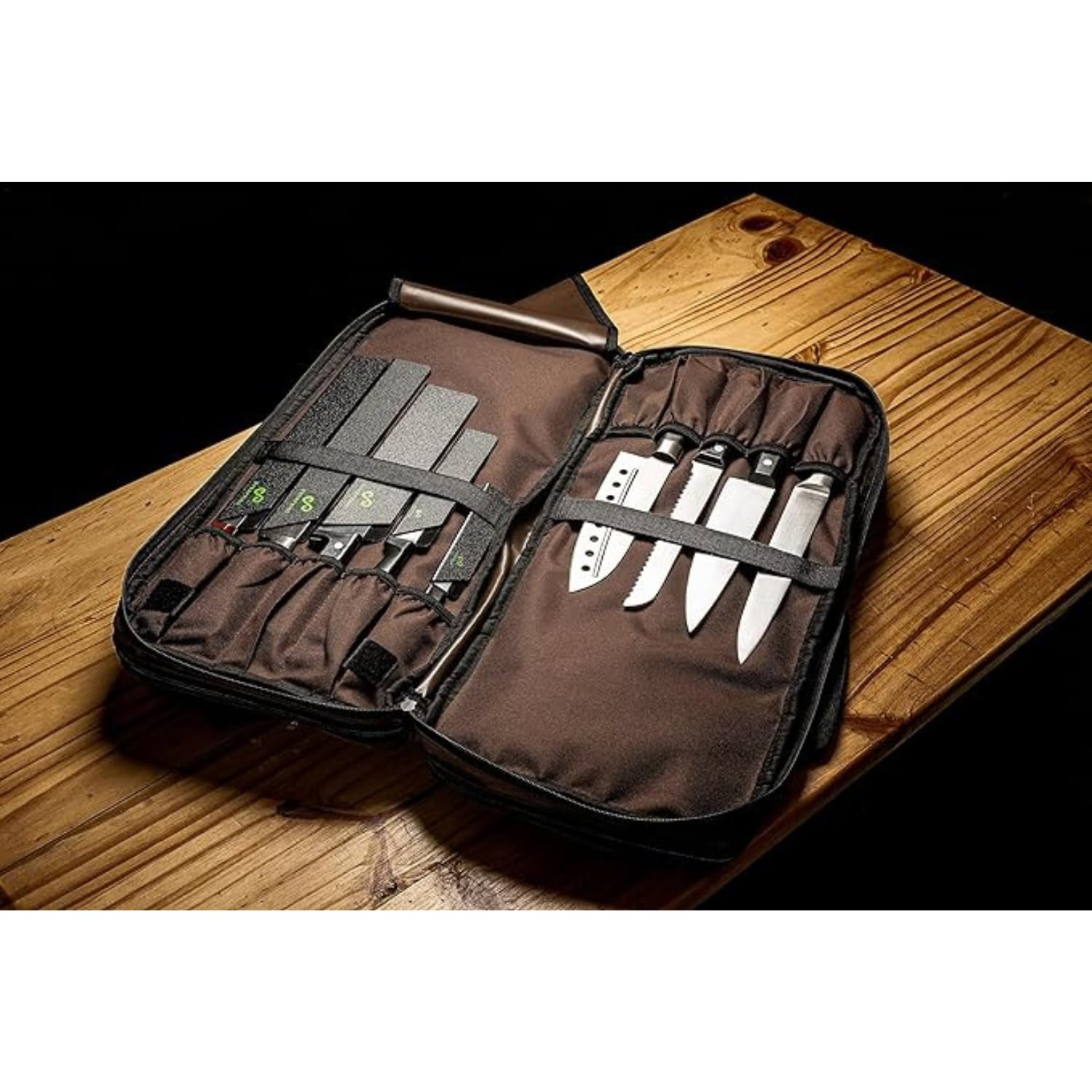 EverPRIDE bolsa de cuchillos con cremallera resistente para mayor seguridad.