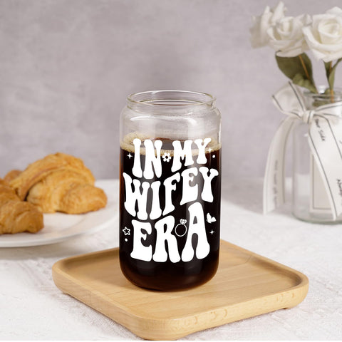 Fairy’s Gift Wifey Era: taza para café frío o caliente, con tapa.