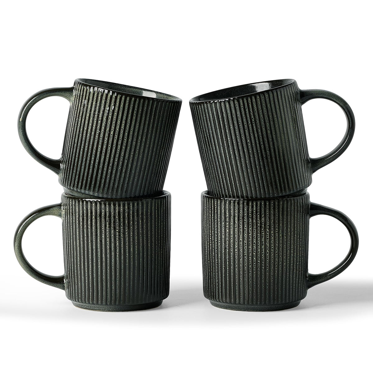 Famiware, juego de tazas 12 oz con acabado estrella, ideal para café matutino.