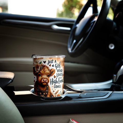 Vaso Fancyfams, diseño compacto que cabe en portavasos de coche.
