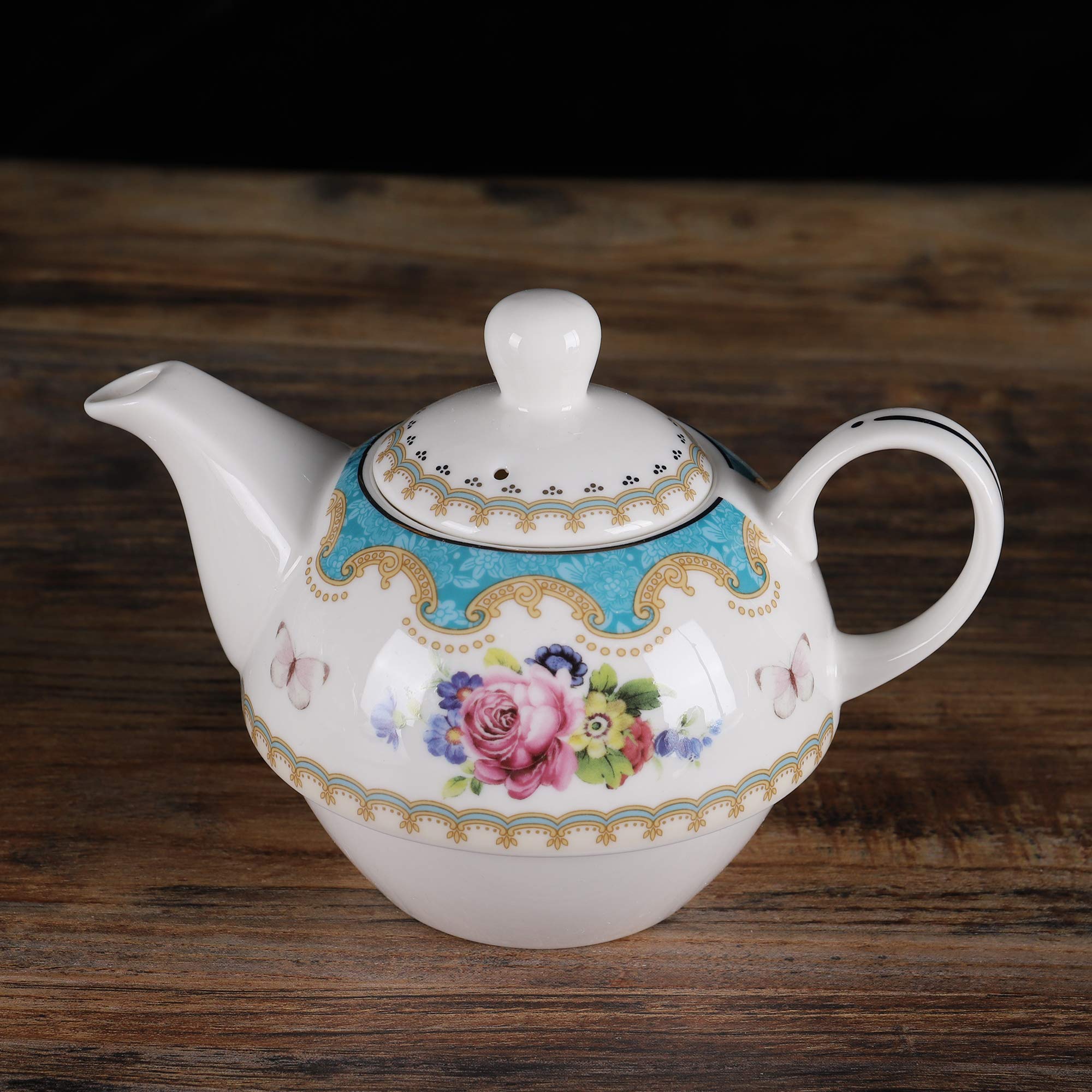 Fanquare detalle floral azul en porcelana, acento decorativo para la cocina y vajilla.