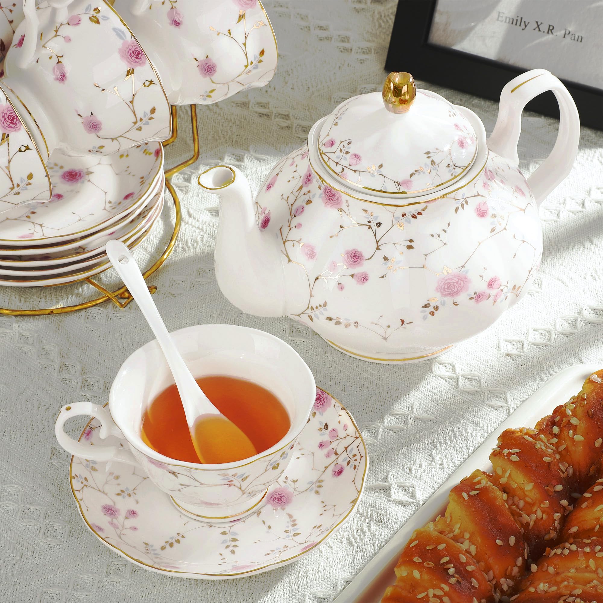 Fanquare tazas de té oro floral de 159 ml, ideales para té o capuchino.