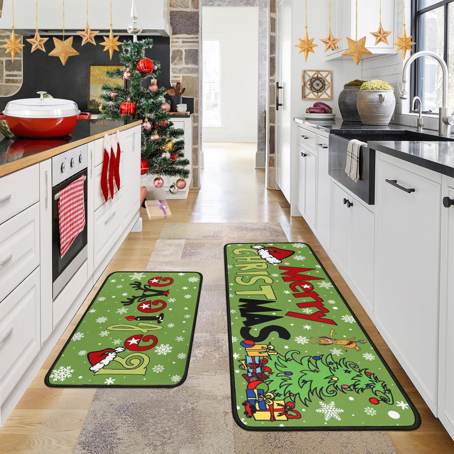 Faptoena Grinch diseño navidad para cocina, aporta ambiente festivo.