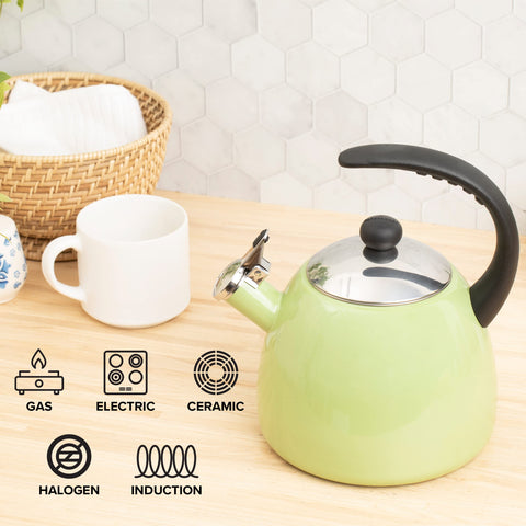 Farberware Dome Tetera: tapa e borde de acero inoxidable para mayor durabilidad.