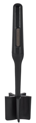 Farberware Pisapuré nailon frontal con mango ergonómico para agarre cómodo.