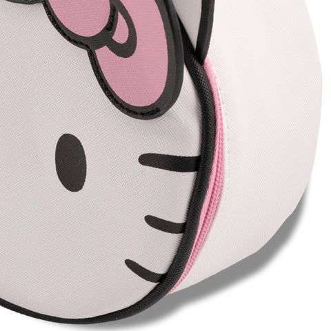 Textura de piel PU en la lonchera Fast Forward Hello Kitty, resistente.