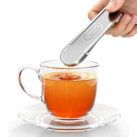Feelife compatible con tazas y jarros, uso versátil en diferentes recipientes.