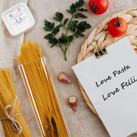 Uso versátil de Felli para despensa, cocina y organización