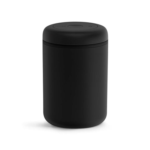 Contenedor Fellow Atmos para café de 1,2 L ayuda a conservar granos frescos.