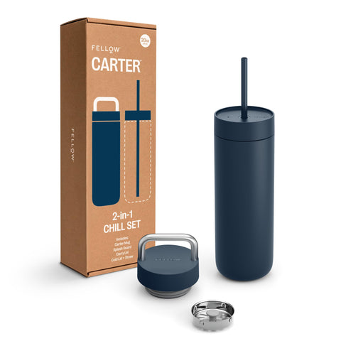 Botella Fellow Carter con tapa hermética y asa de metal para evitar derrames