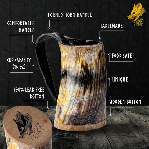 Fenrir abrebotellas en cuerno vikingo, práctico para festivales o cenas temáticas.