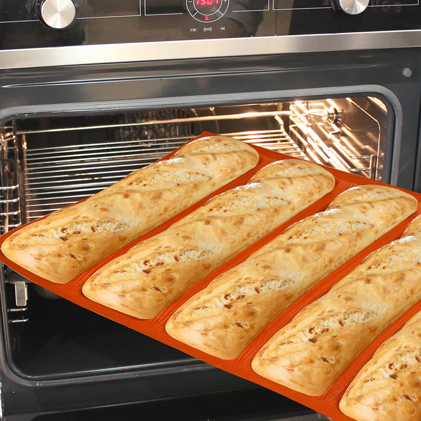 Molde FETESUR para sándwich de silicona flexible; forma regular y uso versátil.