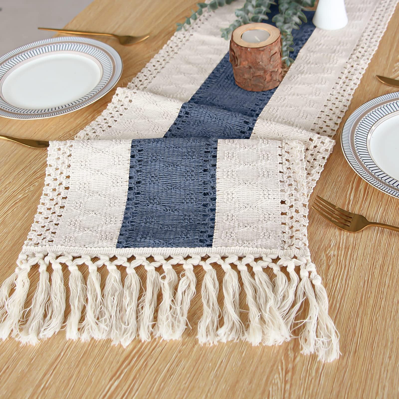 Montaje de mesa elegante con mantel bohemio FEXIA crema-azul