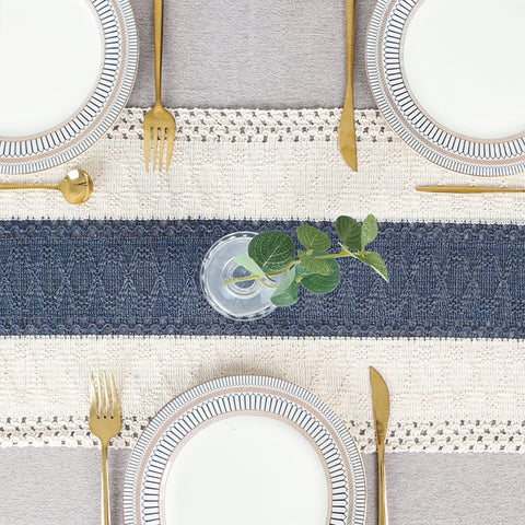 Recepción nupial decorada con mantel bohemio FEXIA crema-azul