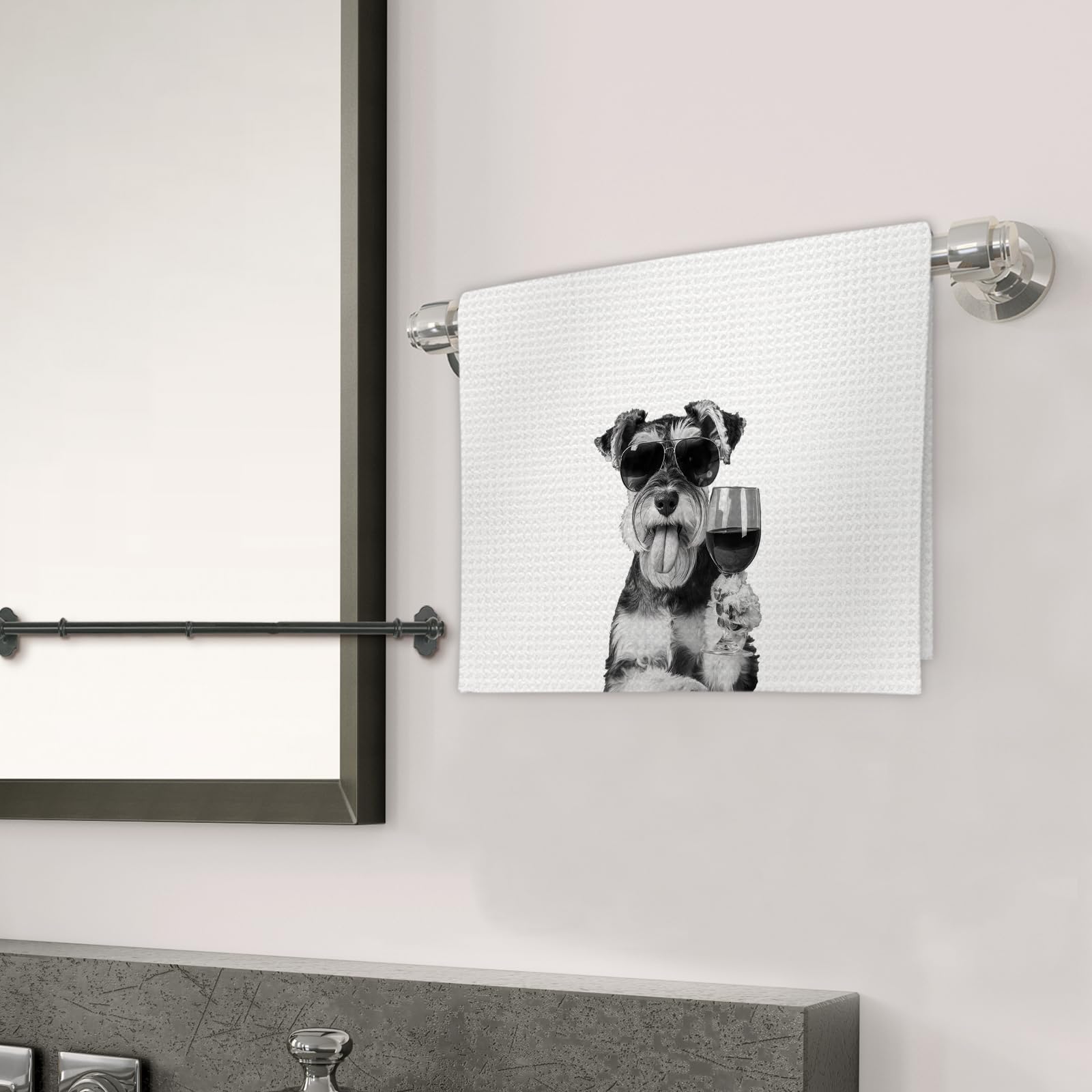 Detalle del diseño Schnauzer en la toalla FIicy para decoración.