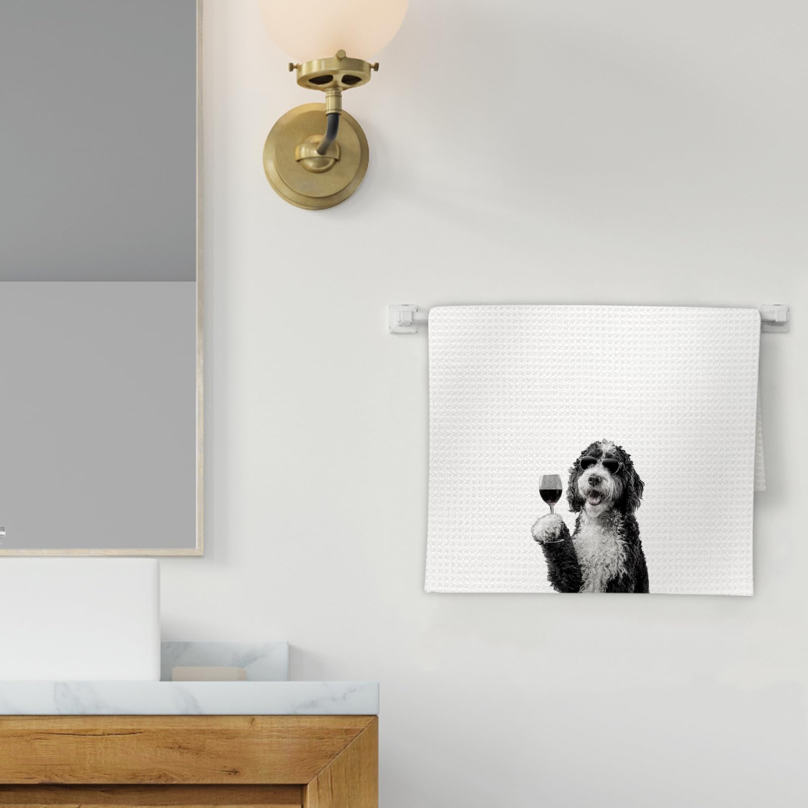FIicy Bernedoodle diseño primaveral para toalla de cocina decorativa.