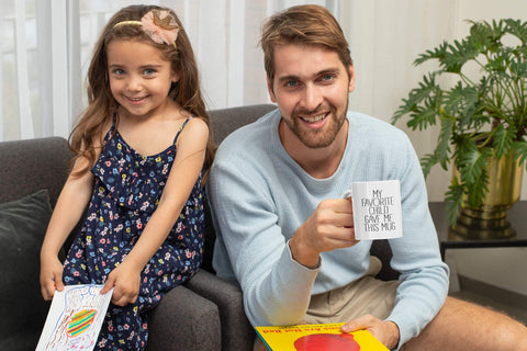 Regalo Find Funny Gift Ideas para papás con mensaje humorístico