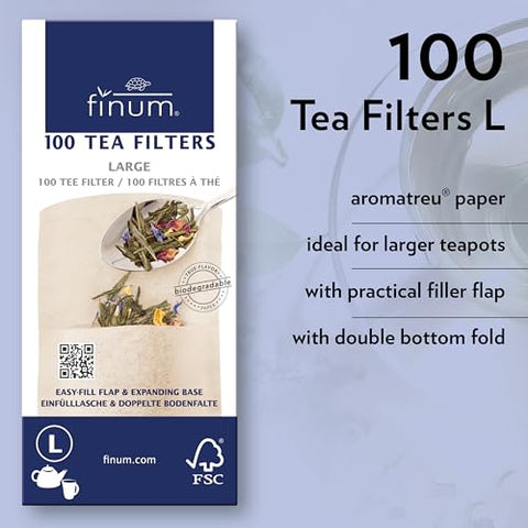 Filtro Finum para taza en uso, fácil manejo sin soporte.