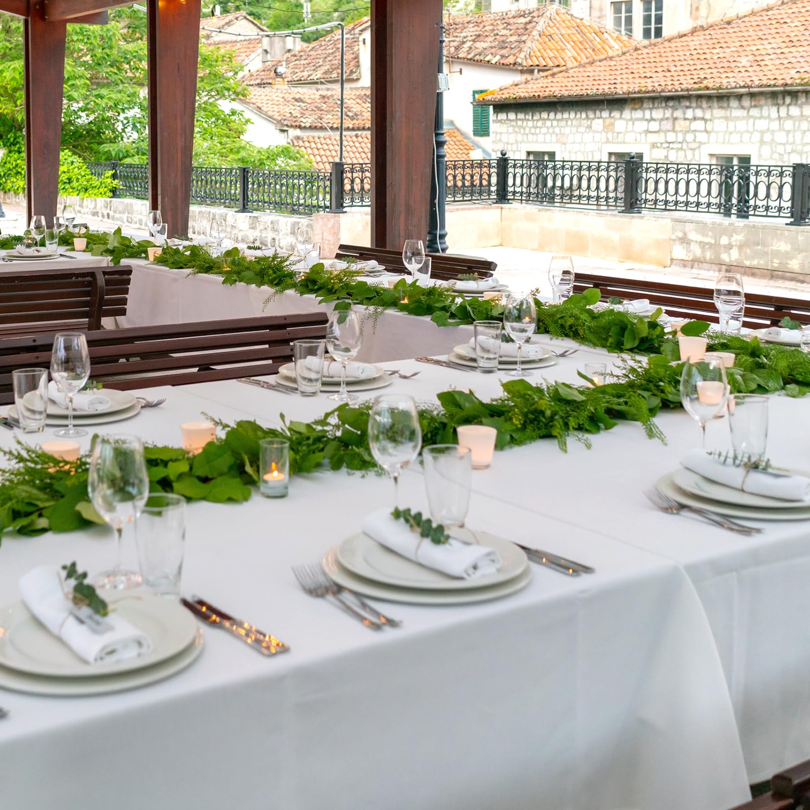 Fixwal mantel plástico grueso, opaco y resistente para eventos con grandes invitados