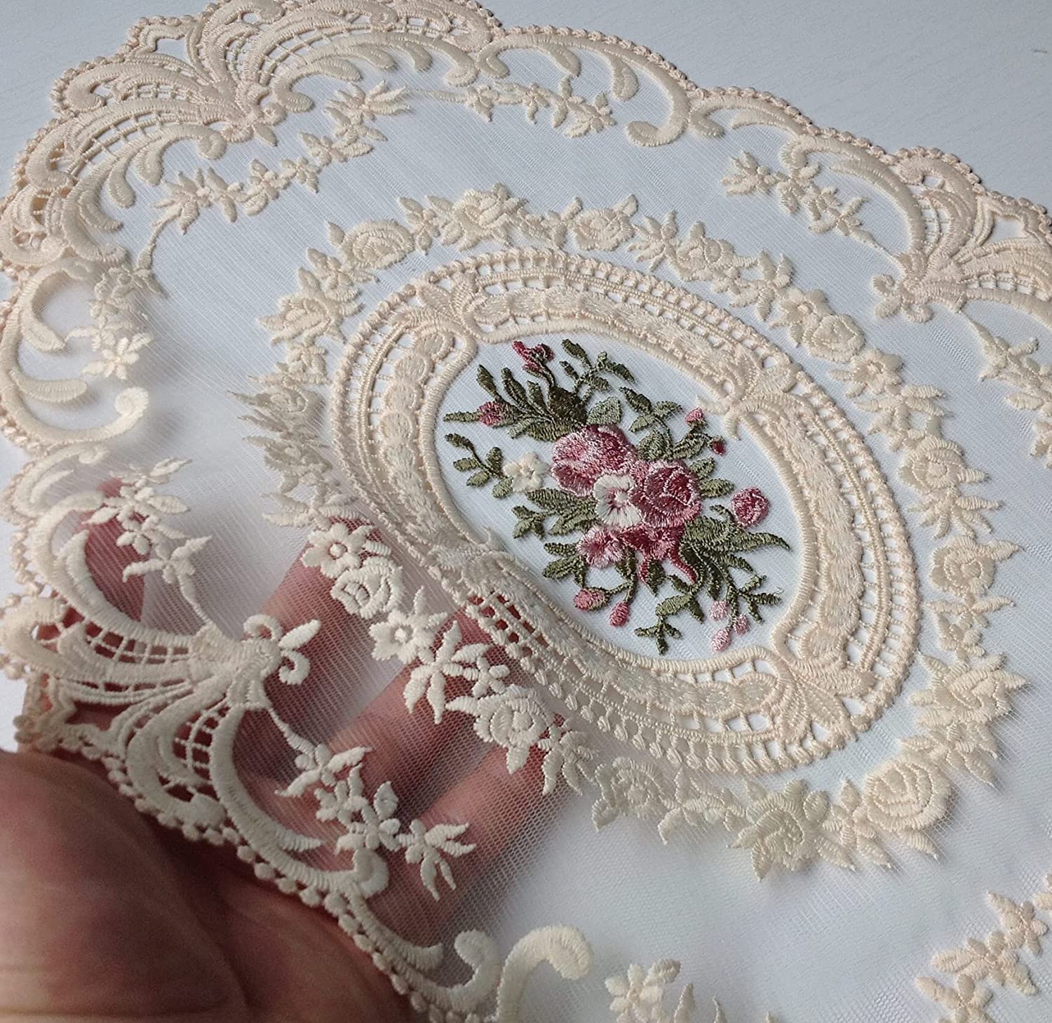 Uso versátil de manteles Fiygor para mantel, posavasos y decoración