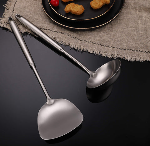 FJNATINH Mango Ergonomico: mango cómodo que resiste calor para un manejo estable.