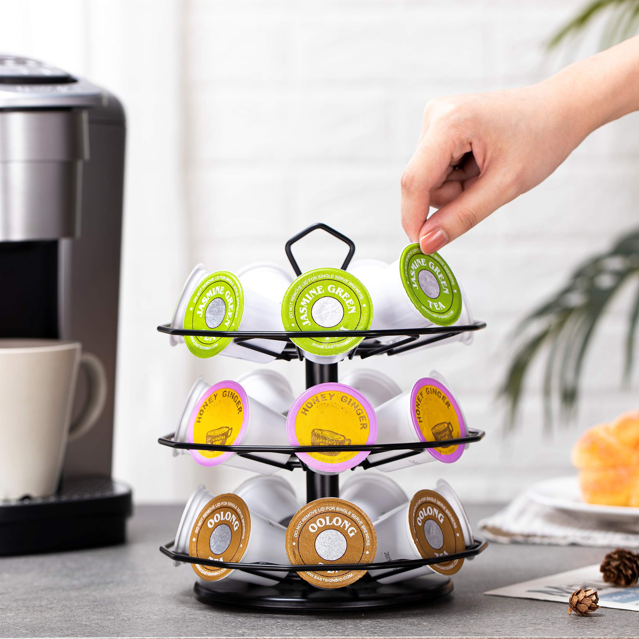 FlagShip portacápsulas diseño práctico para cocinas pequeñas.